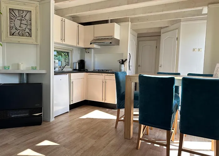 525 Op Recreatiepark De Wielen * 신트 마르턴