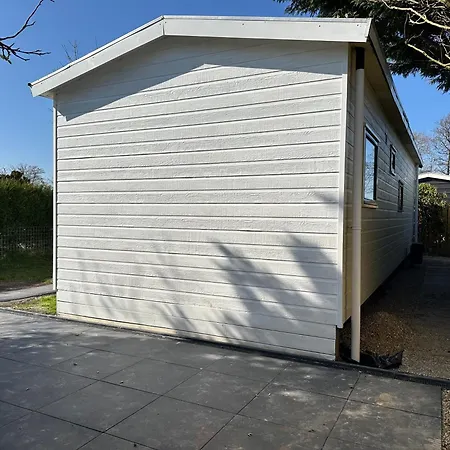 Chalet 525 Op Recreatiepark De Wielen Sint Maarten